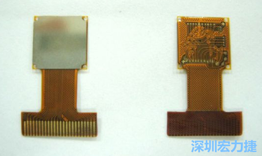 FPC可設(shè)計(jì)的電路復(fù)雜度與密度，比PCB遜色，但可適應(yīng)結(jié)構(gòu)的彈性結(jié)構(gòu)，成為電子產(chǎn)品設(shè)計(jì)重點(diǎn)。